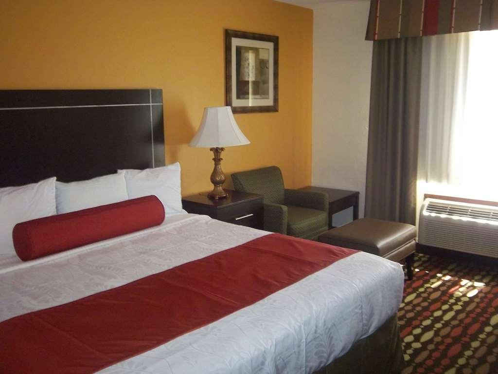 Best Western Greentree Inn & Suites Moore Rom bilde