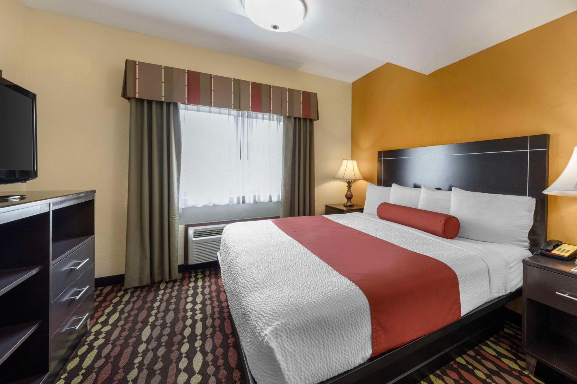 Best Western Greentree Inn & Suites Moore Eksteriør bilde