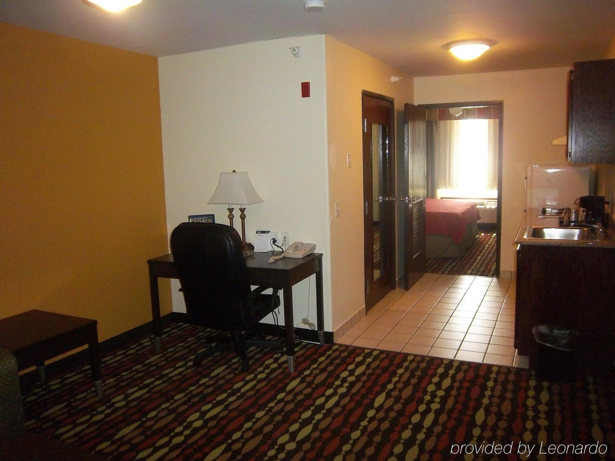 Best Western Greentree Inn & Suites Moore Eksteriør bilde