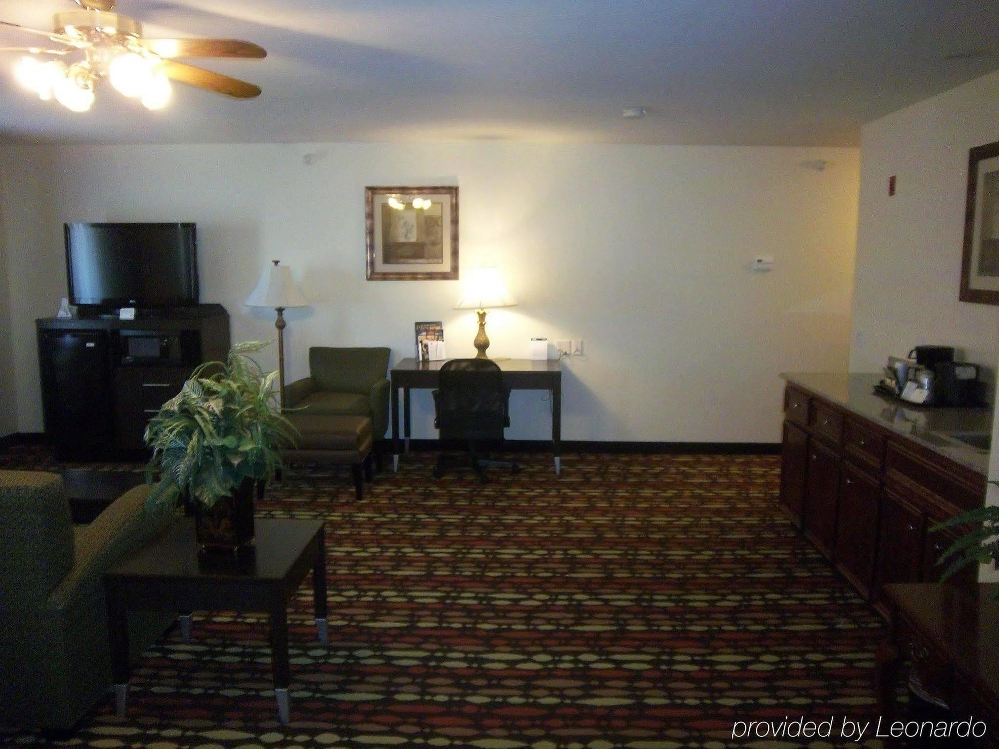 Best Western Greentree Inn & Suites Moore Rom bilde